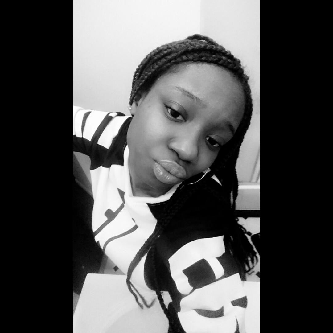 Muneerahhhh__'s tweet photo. "@DelawareState19: Quote this tweet with a selfie and your city! #DSU19Family" #Philly http://t.co/jPpxHg8ELZ