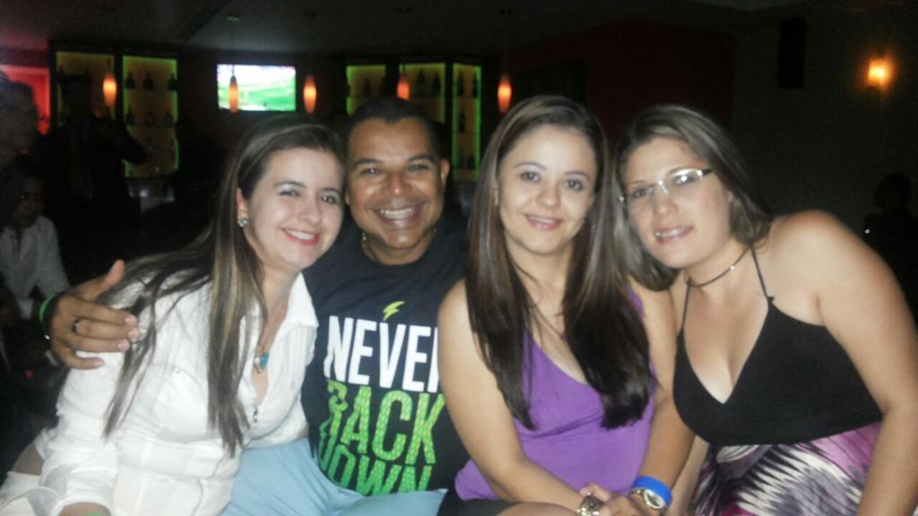NorveliaG's tweet photo. #modoconecta http://t.co/jmyAnZrnVd