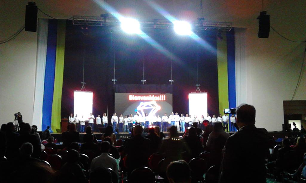 TheAeroFireman's tweet photo. #conectayacciona #modoconecta http://t.co/vS4nGccXhD