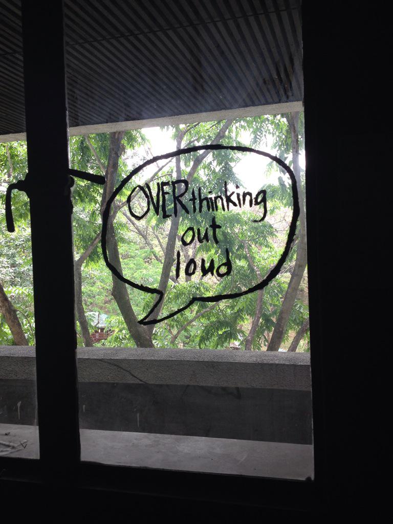 marvinolaes's tweet photo. "Wen my legs dont work like they used to before" will only b the time il stop running after you #OverThinkingOutLoud http://t.co/qjklxiP5GJ