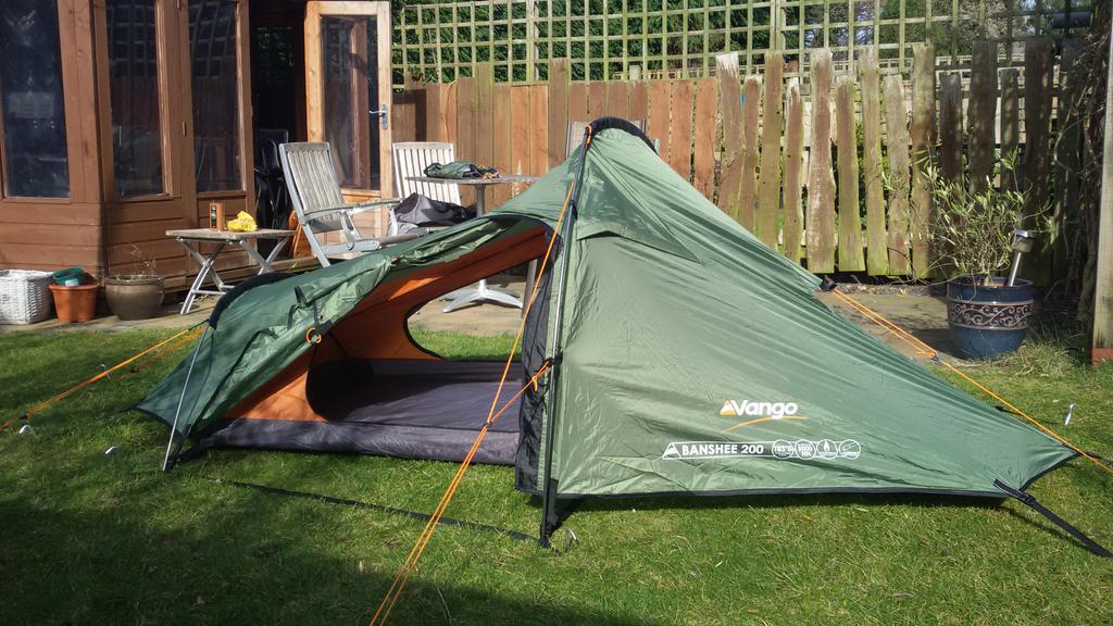 MrRichardC's tweet photo. New tent put up outside for first time - ready for summer backpacking trips. Spacious and stable @vango #Banshee200 http://t.co/aL80xU6WCt