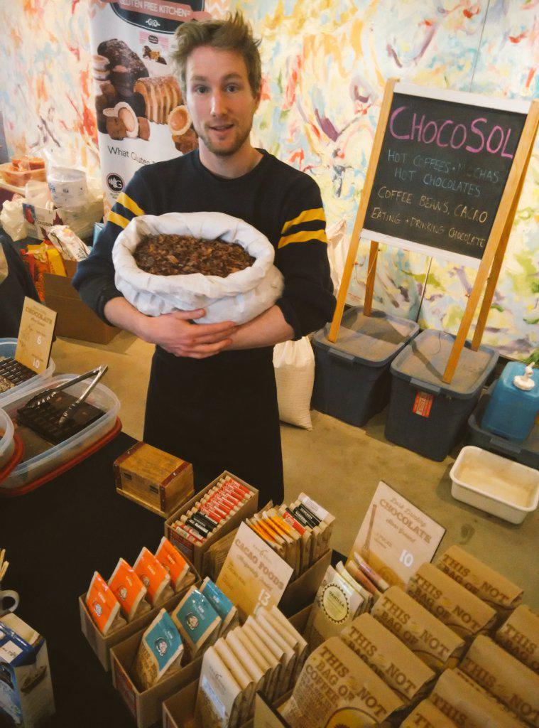 gtabuzz's tweet photo. "@ChocoSolTraders: We have chocolate, coffee and mocha for #seedysunday! Here til 3pm #chocosoil #cacaomulch #EBW http://t.co/IXqkS8PpHQ"