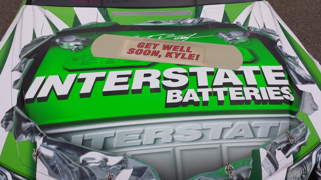TerryGilg's tweet image. Interstate Batteries has a special message for Kyle on the car today. #interstatebatts # NASCAR