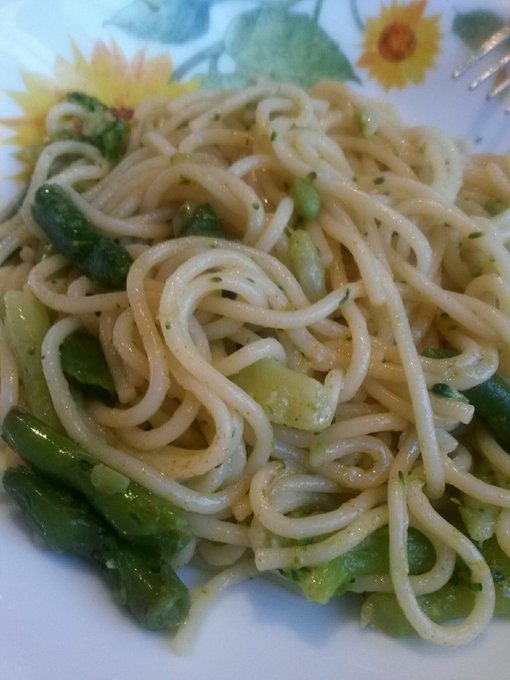 Мням http://t.co/u3ULbTopeE<a href="/tag/onlyfans"class="tags"><span>#onlyfans</span></a>