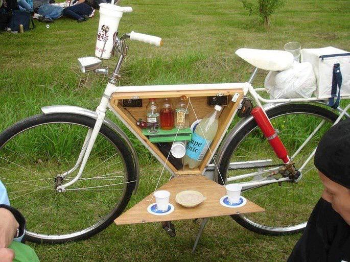 tyjclift's tweet image. RT @UKGeocacher: The only way to go #geocaching in the sunshine we have today. #TGClass