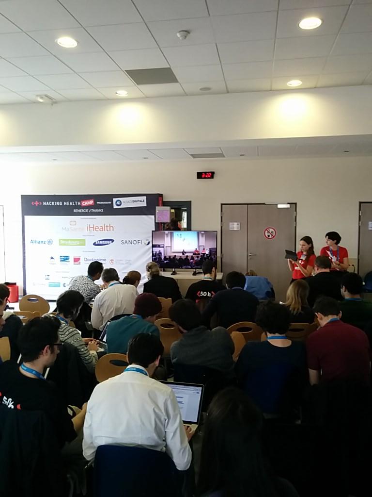 BB_Sante's tweet photo. Salle pleine pour le #hhcamp ! http://t.co/FCizVyayt1