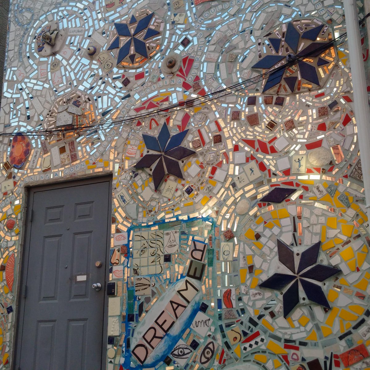 Boudreau_Ideas's tweet photo. Leaving Philly & #SRCDPhilly15 | Urban scenes from South Street http://t.co/MFR5WckpAn