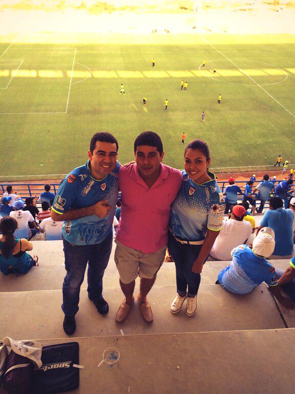 MarquezFunez's tweet photo. Con mucho aprecio, le envío un enorme msje de felicitación en su cumpleaños al futuro y seguro Gobernador @CARLOSDGE http://t.co/SYgjirOwWD