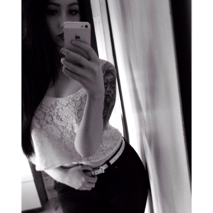 Watch MADDISON BLACK's leaked NSFW photo on TwXstars