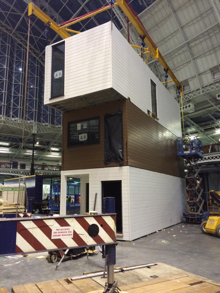 scselectricaluk's tweet photo. The big build is done and looks brilliant....time to sleep for 7 days straight!  😴 #idealhomeshow @FutureformUK @HB http://t.co/S6wB1cijeW