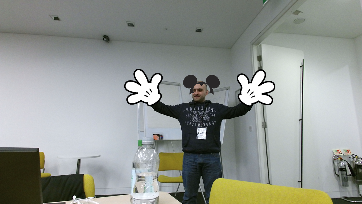 KinectHackWaver's tweet image. Kinect-to-Twitter integration! #KinectHackLondon