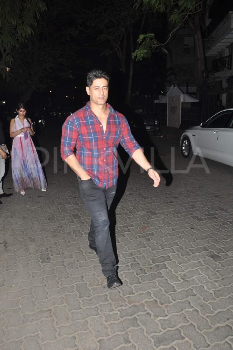 Embedded image permalink