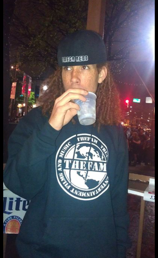 AlphaOmegaRedd's tweet photo. #THEFAM #SXSW #PerfectCatastrophe #Omega http://t.co/ilQbnMfXGy