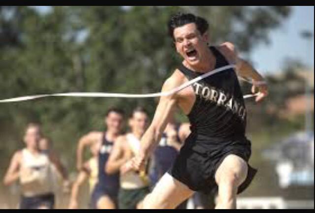 filmsinfinite's tweet photo. " Quien lucha sin descanso, triunfa " - Unbroken - http://t.co/CccT5iKxxX