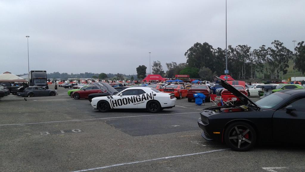 challengersunli's tweet photo. Some of our #finest. #teamchallengersunlimited #FTW #SF10  fun. #dodge #dodgefamily #moparcrew #Moparchat http://t.co/Yfz5cRuyAP
