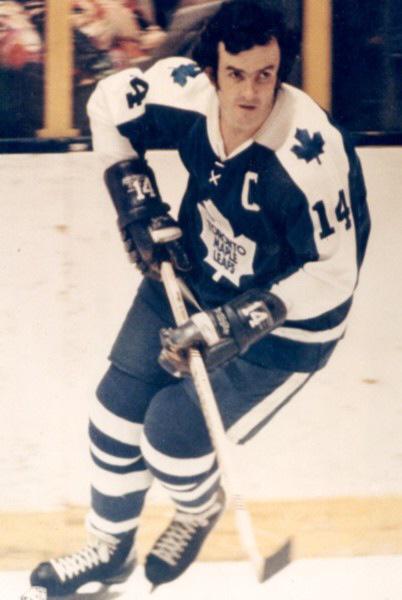 Today we would like to send a happy birthday wish to Leafs legend Dave Keon who is celebrating his 75th birthday ! 
