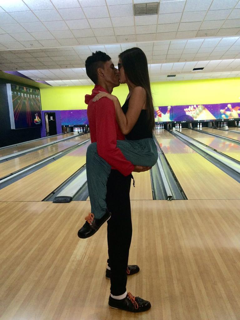 dufypuche's tweet photo. Te amooo @manuelsimoza14 http://t.co/5F5jdkSG4r