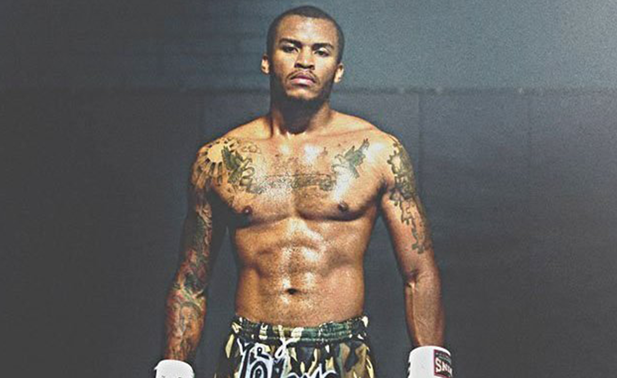 Veritable_Flow's tweet photo. DC Pratt Covers Stylezine Online… http://t.co/Xg7diqetnJ #Bahamas #DCPratt #Fighter #Magazines #MuayThai http://t.co/JUmjjaz1w3