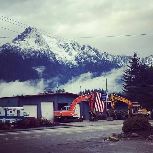 Megsuwanna's tweet photo. #OsoStrong #darrington #family http://t.co/7kqxfm0Atf