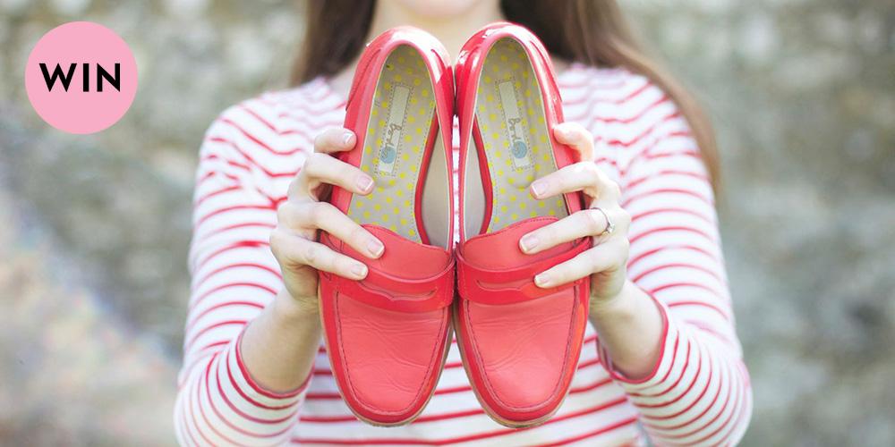 Tonight's prize is the best thing since sliced bread (pun intended). RT for the chance to win a pair of loafers!
