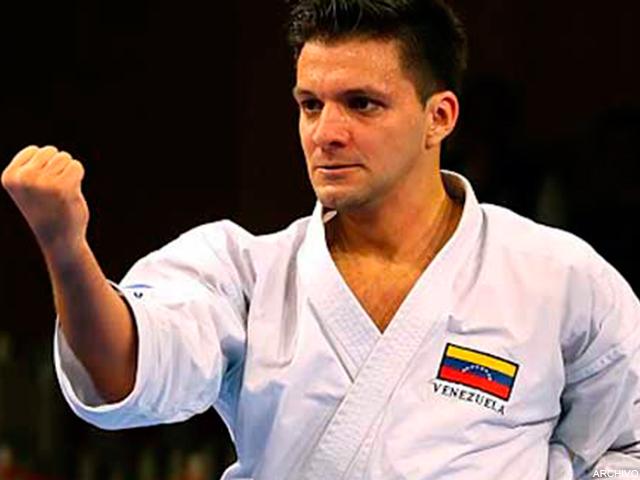 Laiguanatv's tweet photo. Antonio Díaz se metió octavo título panamericano en karate y Venezuela se tituló campeón http://t.co/gBQf6EtEVu http://t.co/cw8InNvO4O -