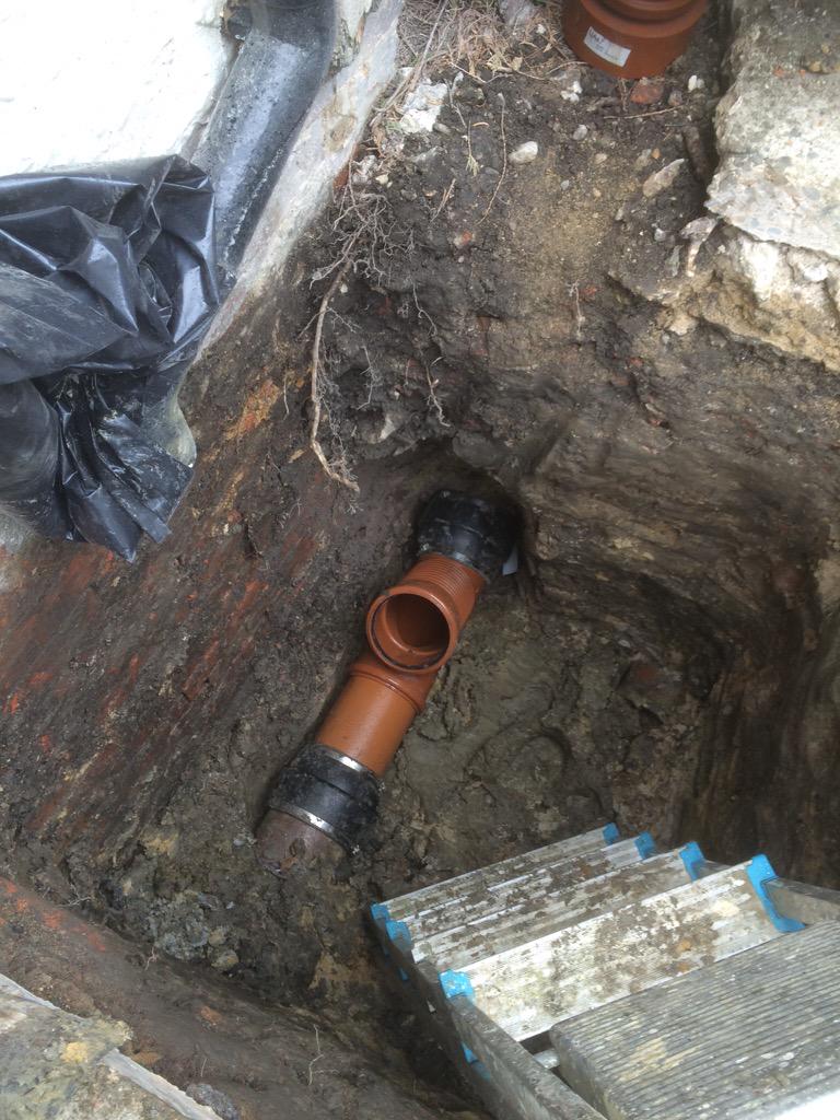 EsDrainage tweet picture