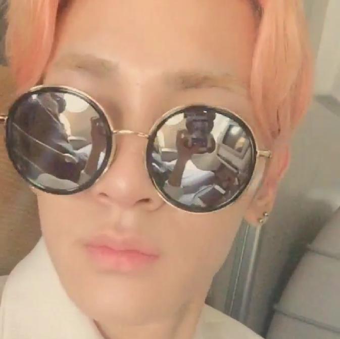 150323 키스타그램♡
instagram.com/p/0jWh18pg7k/