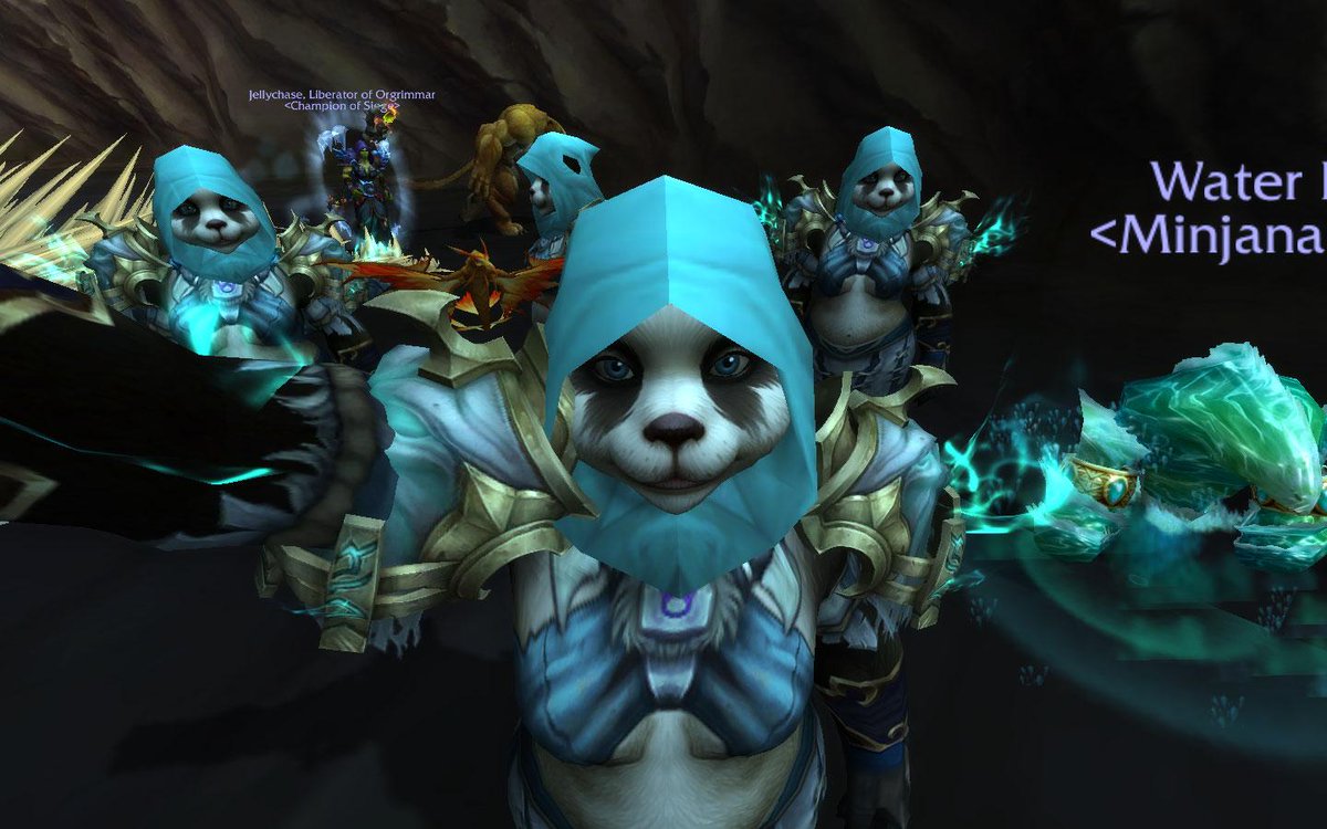 RuqieSaurfang's tweet photo. Selfie time!!! #wowselfie #magefun #triplets http://t.co/EQFLiMH2f0