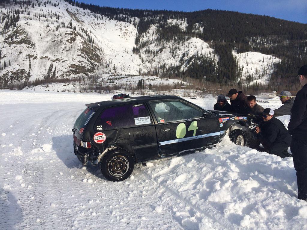 BaileyFavron's tweet photo. @klondikeneil I remember my first time ice racing. http://t.co/mdb0LItLlK