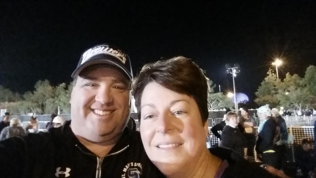 cadets68's tweet photo. #DisneySelfie before our enchanted 10k http://t.co/0FpGxbVfHx