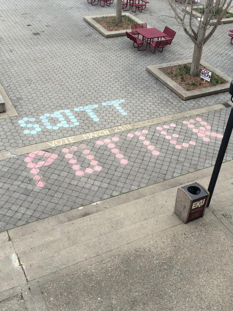 ScottPotter2015's tweet photo. Chalking has begun! Don't forget to vote for #ScottPotter2015 on Tuesday, March 24 on EKU's homepage! http://t.co/H9VtxaJkXn