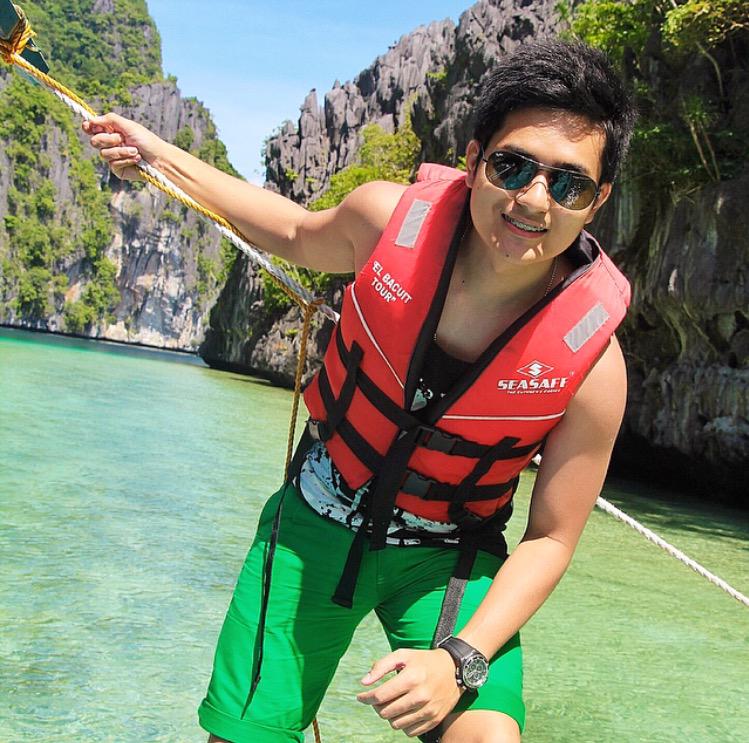 regiemesina's tweet image. Great shot under the sun needs a great sunscreen protection to #SeizeTheSummer .. Thanks to @VaselinePH #TeamExplorer