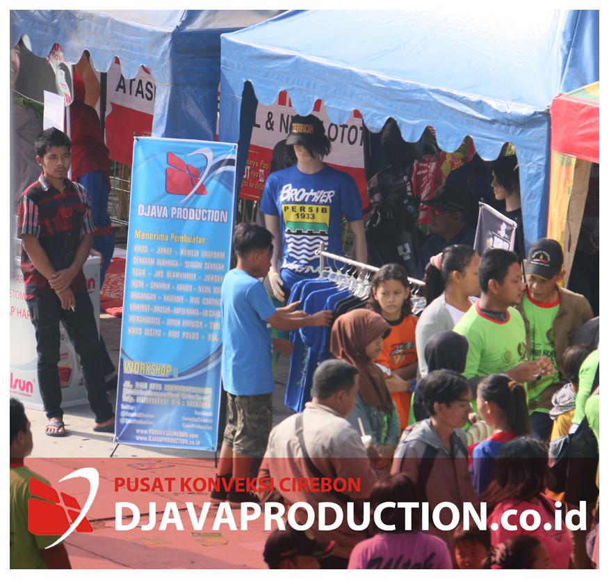djavaproduction's tweet photo. Booth #DjavaProduction #KonveksiCirebon di Event #Anniversary Ramayana Cirebon Square. @BrotherViking #Persib http://t.co/ZxknP0mz8X