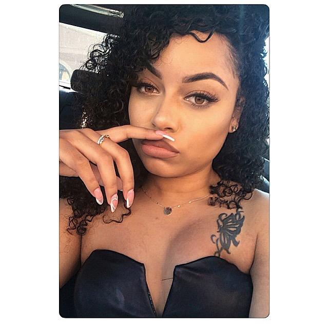 xoim_sweetxo's tweet image. @DJZeeti