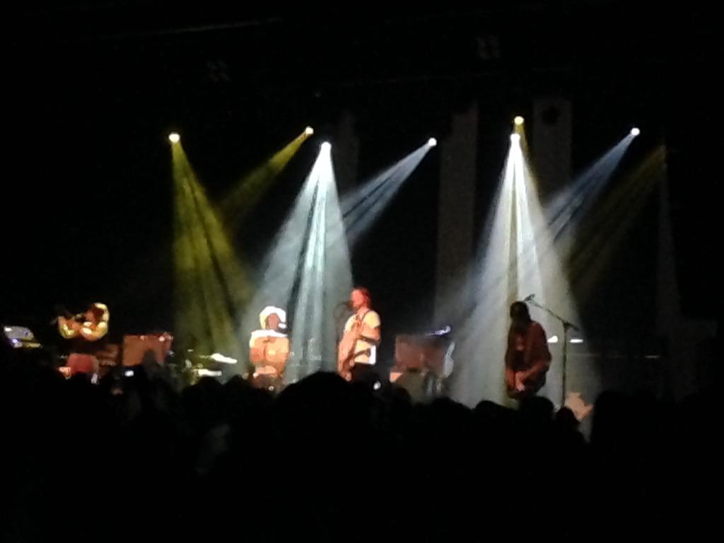 NickySterck's tweet photo. Yess @TheDandyWarhols we like you. Thanks for your show @TRIX_online http://t.co/wmJ6X8UWfg