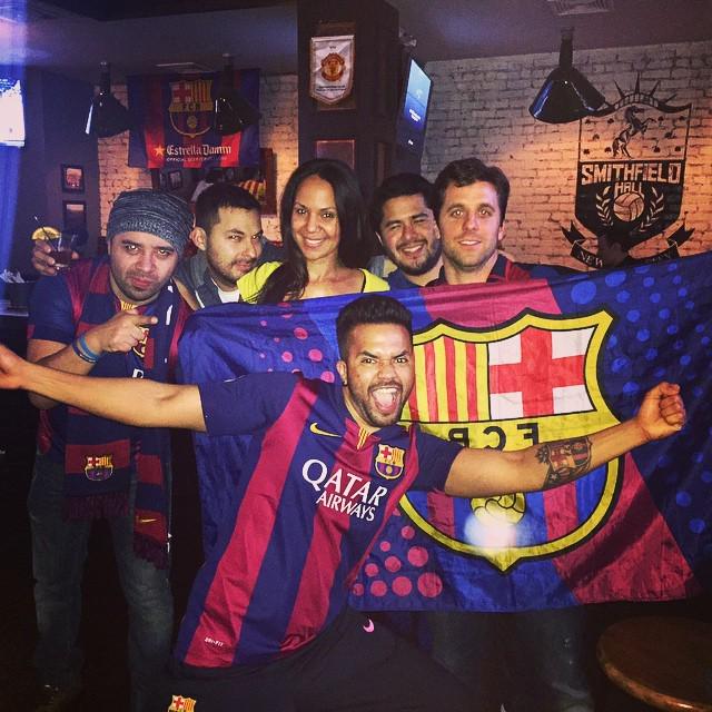 CampNou_IG's tweet photo. #FCBarcelona #FCB #ElClasico #GoodTimes #MesQueUnClub #ViscaBarca #IWasThere #Culè #Blaugr… http://t.co/9GIW9AFFxf http://t.co/Yka1lpF5y0