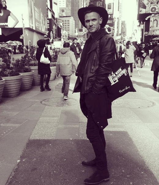 busterandpunch's tweet photo. Bringing a little bit of London to NYC #LiveWithConviction http://t.co/yAxIXiddgk