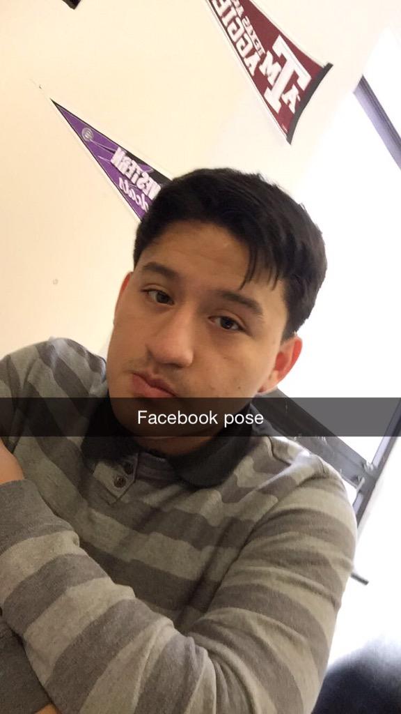 djdaniverse's tweet photo. #FacebookPose On Snapchat? http://t.co/LUECvvsXJL