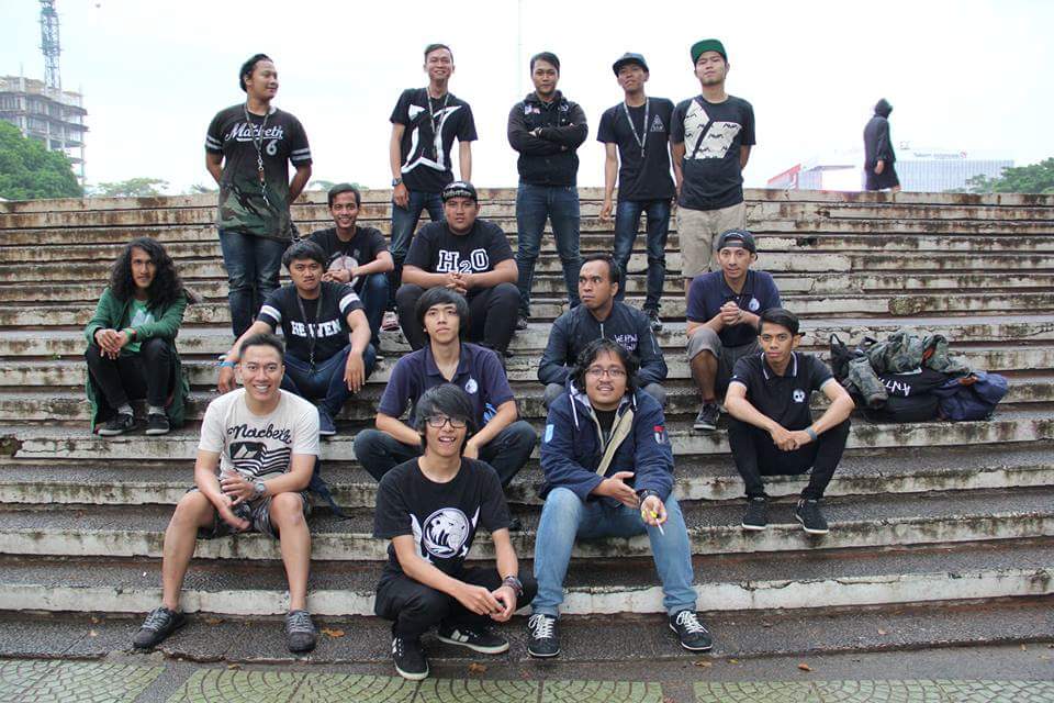 GriffonsArmy Bandung tweet media