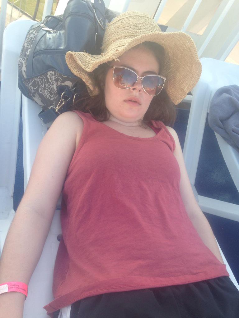 jlemps's tweet photo. When you spend a week in Bahamas and this is the only picture you have to show for it http://t.co/8Jg5GVScNT