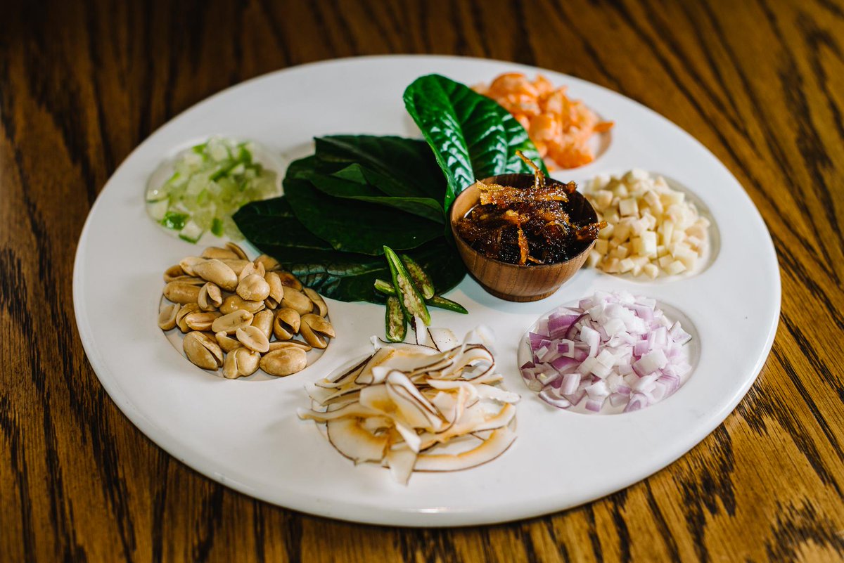 Longrain Sydney takes reservations for groups of all sizes - call 9280-2888 to book for dinner tonight