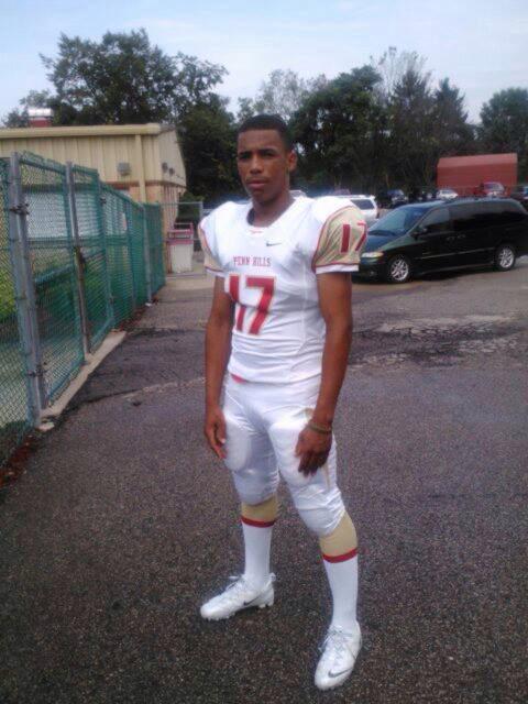 SymoneeOfficial's tweet photo. LONG LIVE LUMBER 👑🙏👼 I Miss You Everyday😓‼️‼️ #Goin17 #LLL💤🏪 http://t.co/u2UXorL8XZ