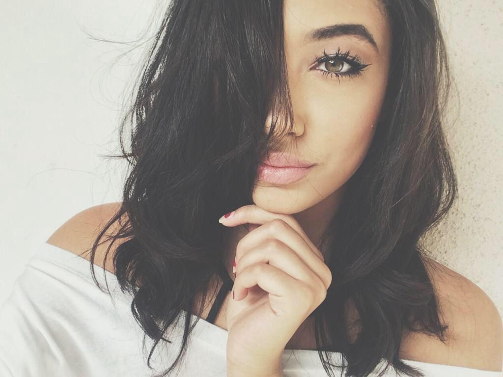 should I change to her?