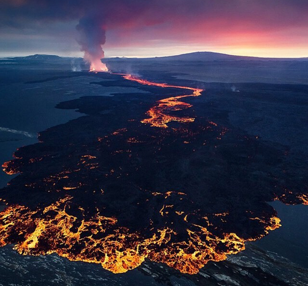 EarthPix's tweet photo. Lava Fountains Erupt in Iceland
Photo by Erez Marom http://t.co/CXhrjZ0faB
