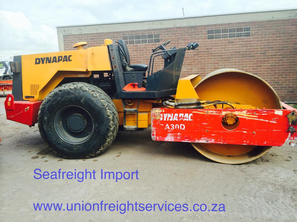 UnionFreightSer's tweet photo. Seafreight Import ex China. http://t.co/8zyUegaIdo  #WeDeliver http://t.co/Vp8K6I2zbn