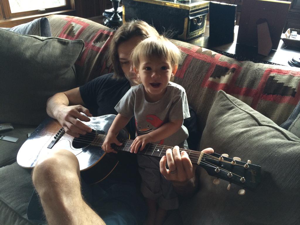 It's incredibly difficult to play guitar with a 14 month old hanging off the fretboard. #DaddyIssues