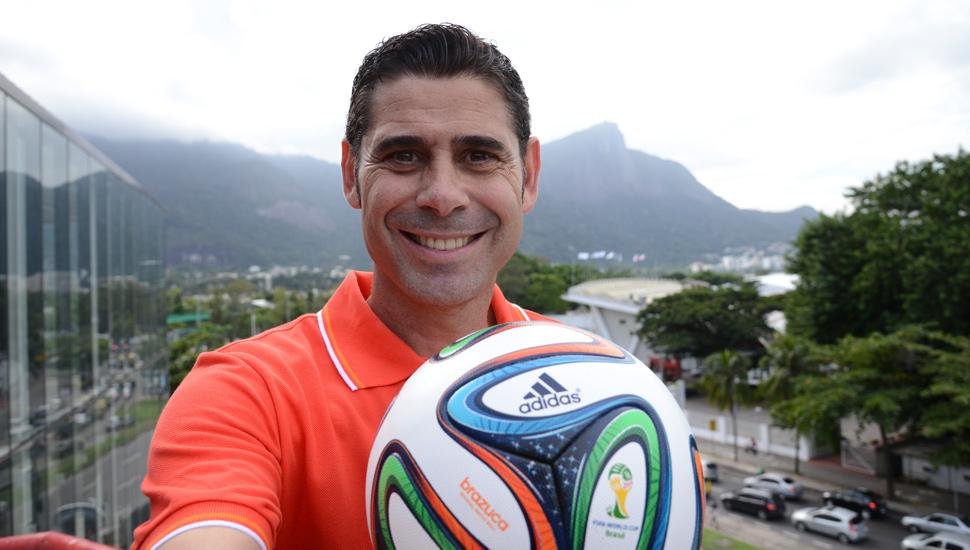 Happy Birthday..   Fernando HIERRO
23 Maret 1968 