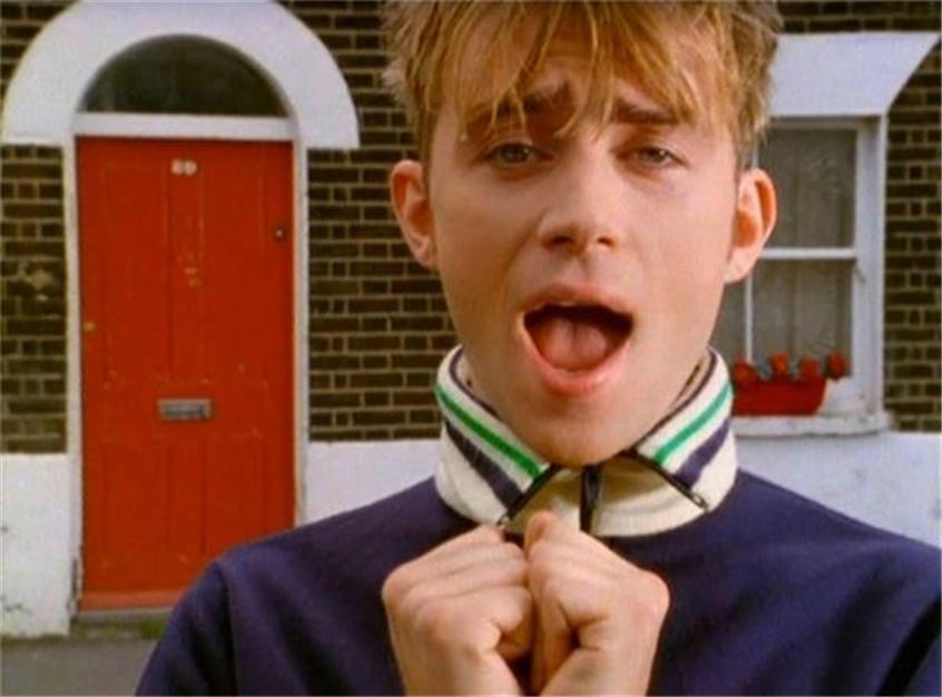 Happy birthday to Damon albarn (and me) 