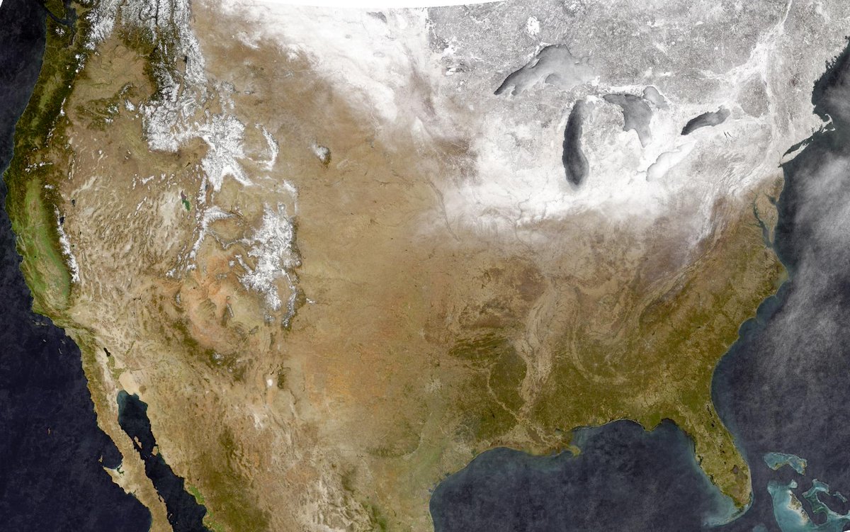 NASAEarth's tweet photo. A Giant Picture of Snow Across the United States http://t.co/2JVYVjVMbx Via @nytgraphics http://t.co/rWmqMPDFX1