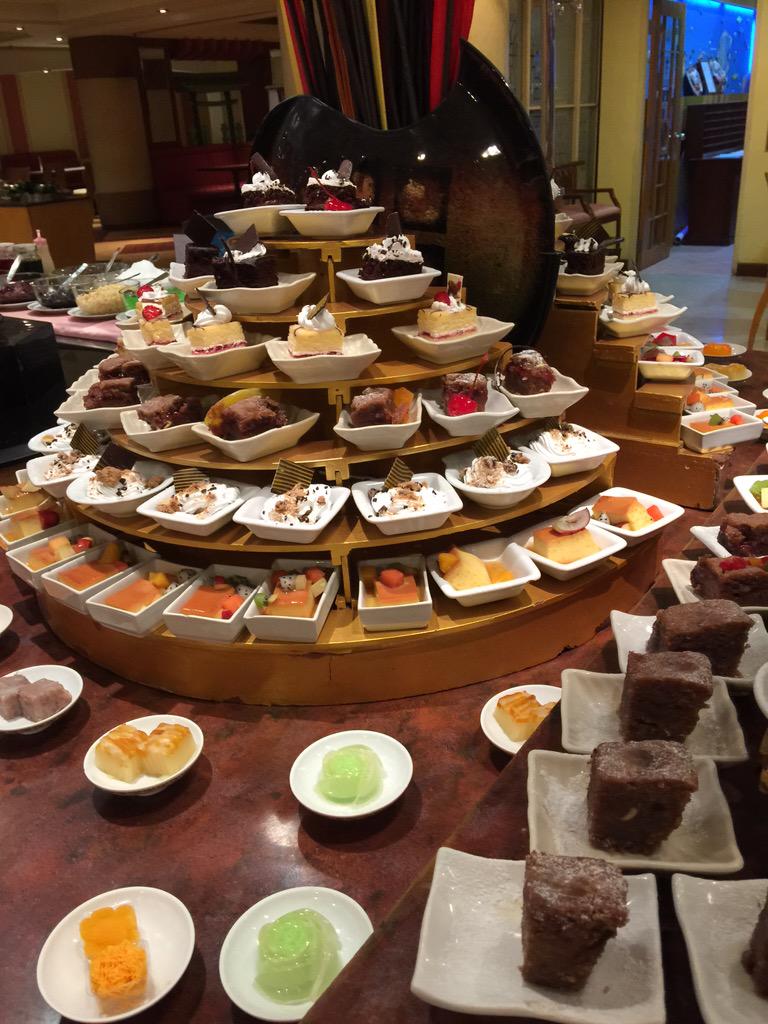 ไดอิจิ รร.the emerald รัชดา หัวละ600++ มา4จ่าย3 <a href="/aroii/">@aroii บอกต่อ</a>